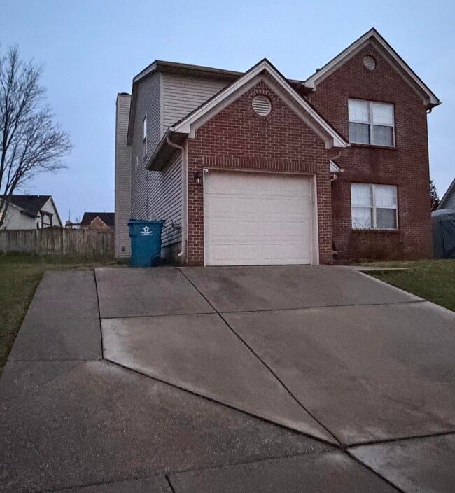 Photo - 188 Ransom Trce