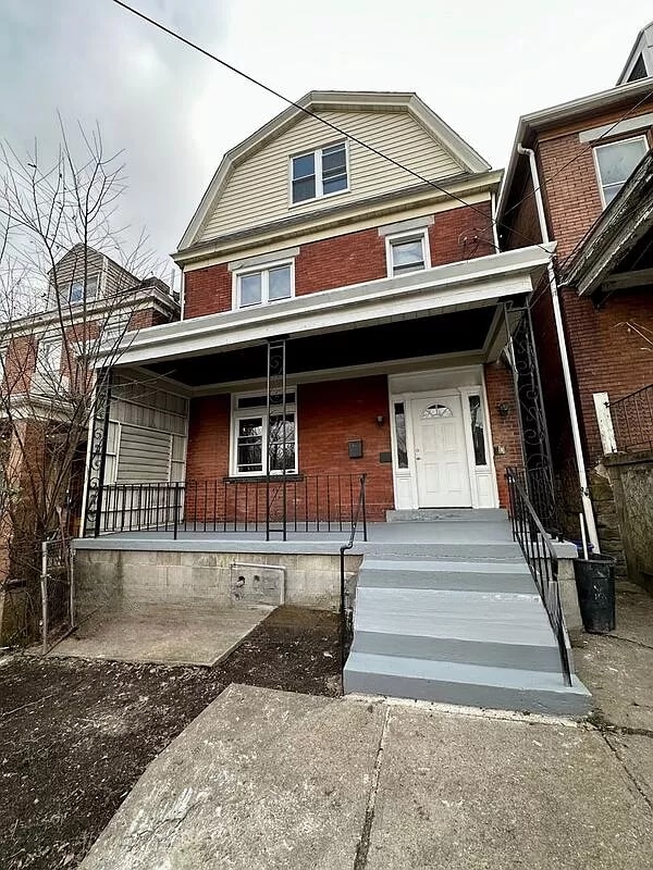 Photo - 5404 Black St (Pittsburgh, PA)