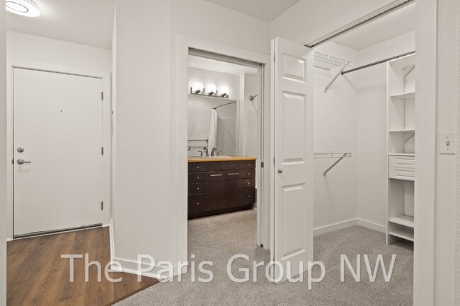 Photo - 1 MO FREE - Fab CapHill Condo * Ideal Location! Tons of Amenities! Fresh Paint & New Flooring! Ne... Unit E706