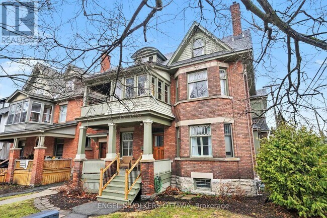 Photo - 91 Powell Ave