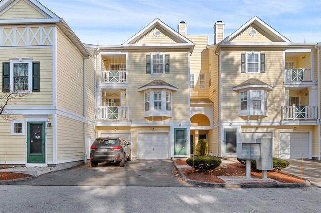 Building Photo - 709 Gazebo Cir