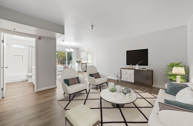 Photo - 615 N. Juanita Ave