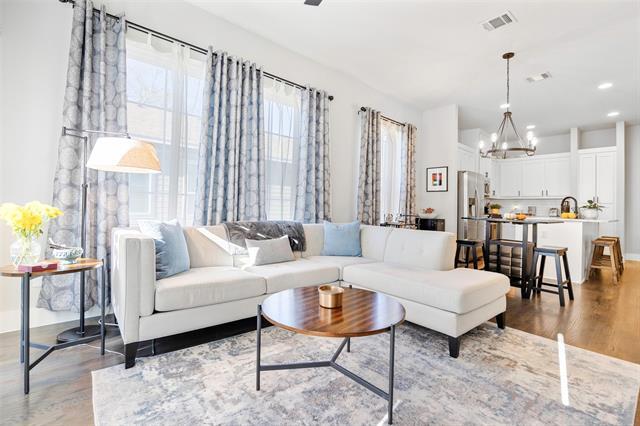 Building Photo - 312 N Henderson Ave Unit 1