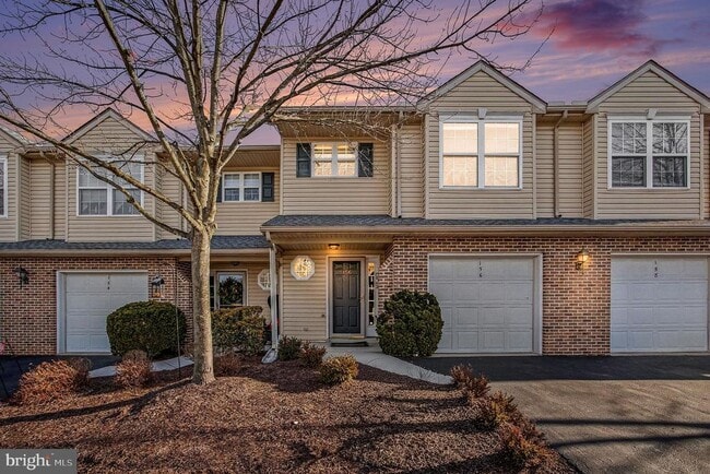 Building Photo - 156 Sparrow Rd