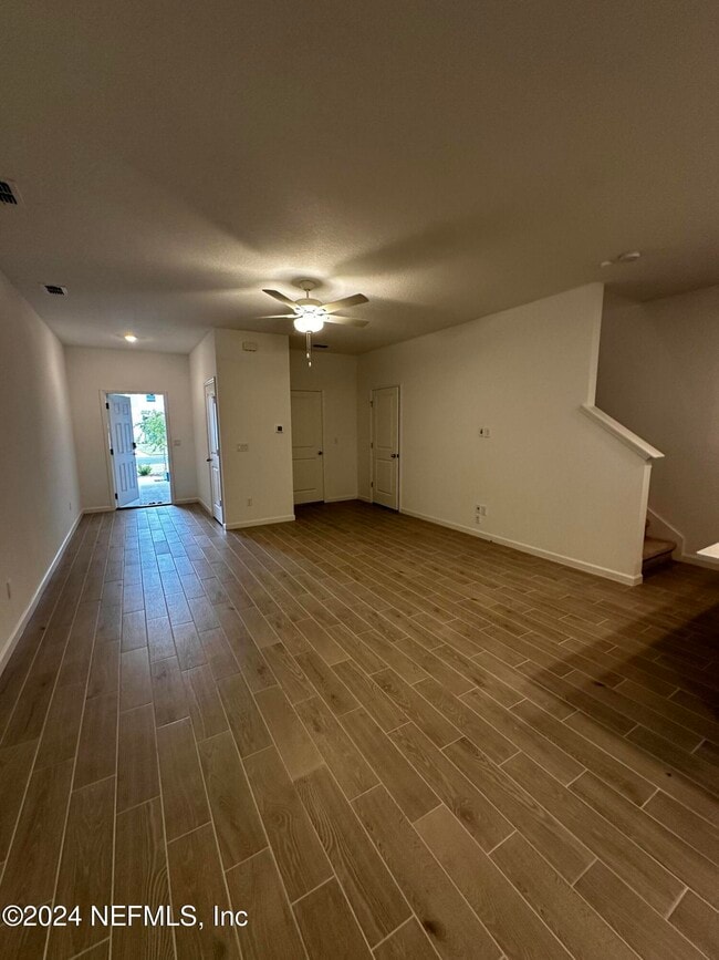 Photo - 1684 Pacifico Wy