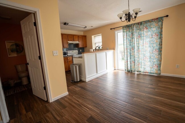 Photo - Townhouse in the City of Harrisonburg