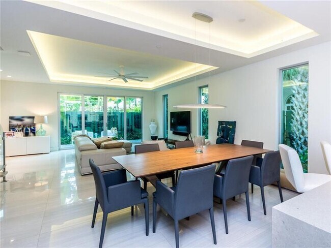 Photo - 240 Shore Ct