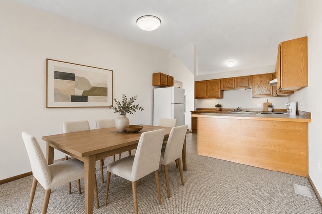 Photo - Woodland Creek Townhomes - Saginaw, MI