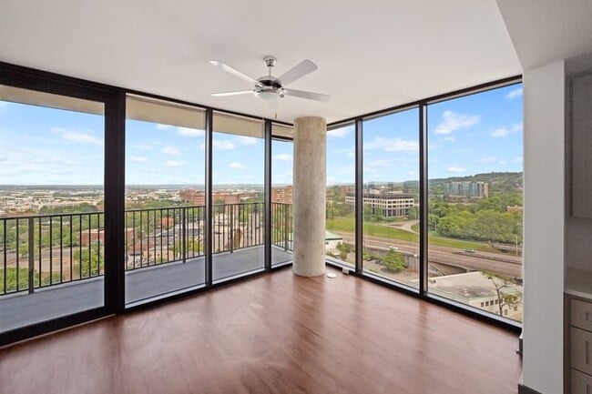 Photo - Cortland Vesta