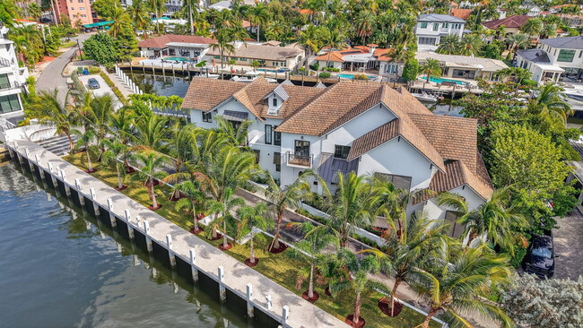 Photo - 400 Mola Ave