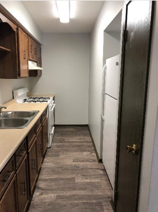 Photo - 1320 E 38th St