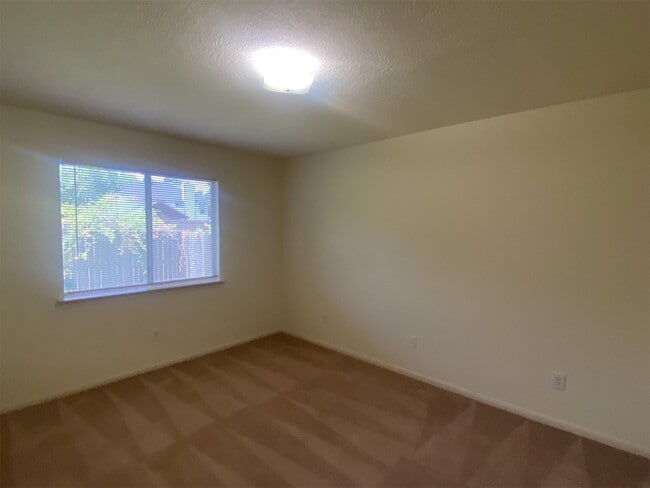 Photo - 2222 Havenhouse Dr