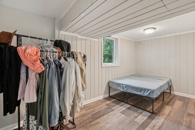 Photo - 8312 Potomac Ave