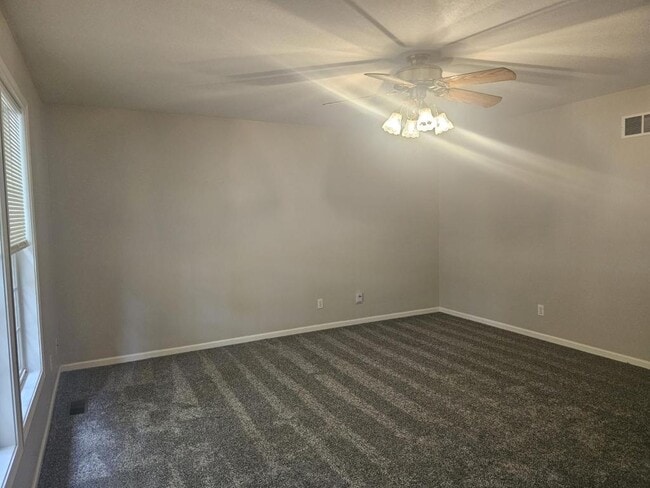 Photo - 227 Elm St