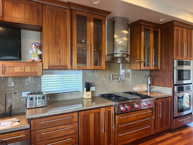 Photo - 595 Kumulani Dr