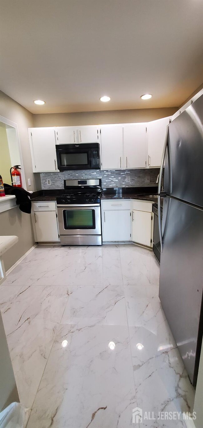 Photo - 261 Kempsey Dr