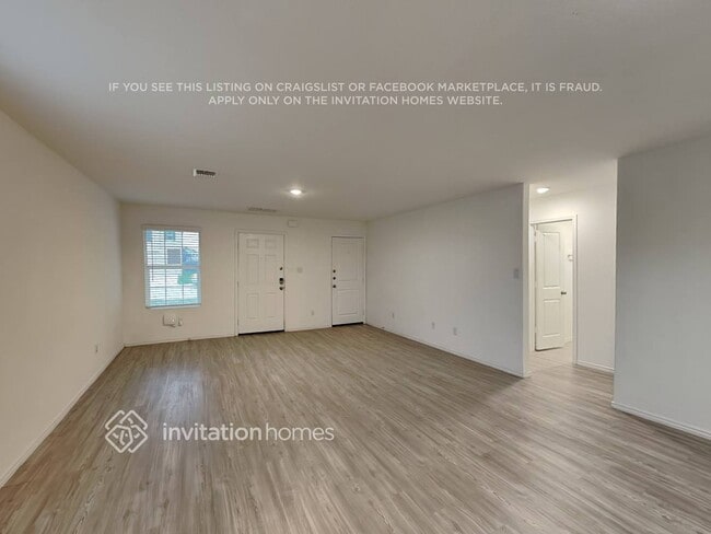 Photo - 6558 Runaway Row