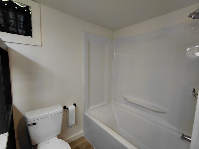 Photo - Home close To FLW