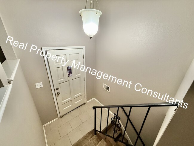 Photo - 3 Bedroom Split-Level Home in Sought-After...