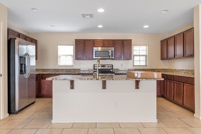 Photo - Charming 4 bedroom 3 bath Home in Gilbert!