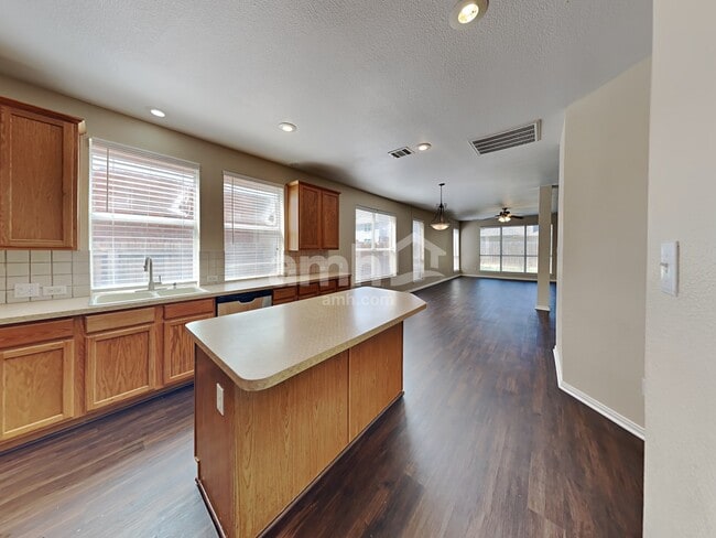 Photo - 11737 Latania Ln