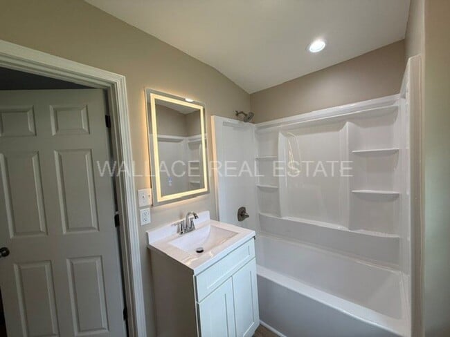 Photo - 2513 Wilson Ave