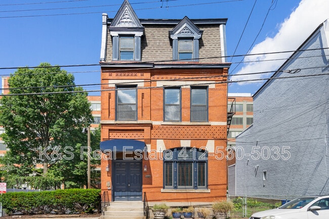 Building Photo - 2119 Sidney St Rental