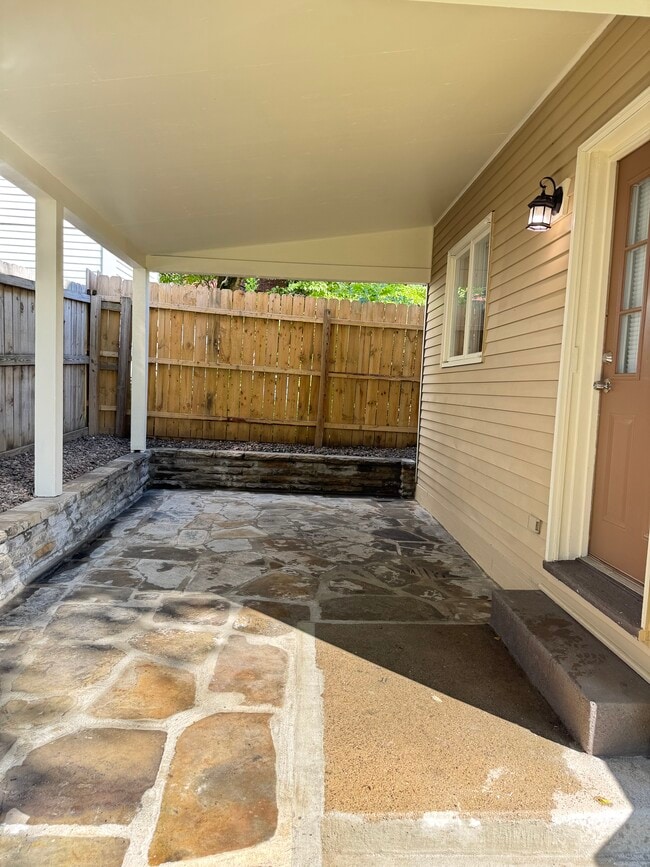 Photo - 513 Spruce St