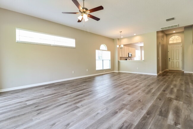 Photo - 30721 Pumpkin Ridge Dr