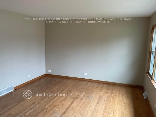 Photo - 150 E Winthrop Ave