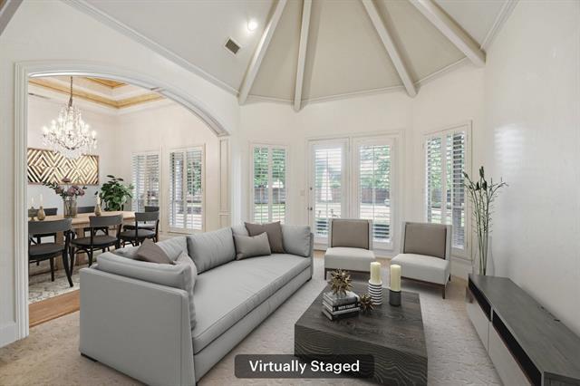 Photo - 205 Suncreek Dr