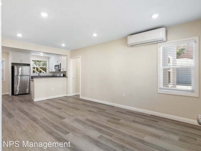 2 br, 1 bath Apartment - 4311 Elm Ave 4311... - 2 br, 1 bath Apartment - 4311 Elm Ave 4311...