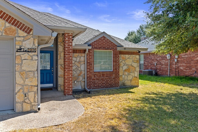 2936 Palomino Trail