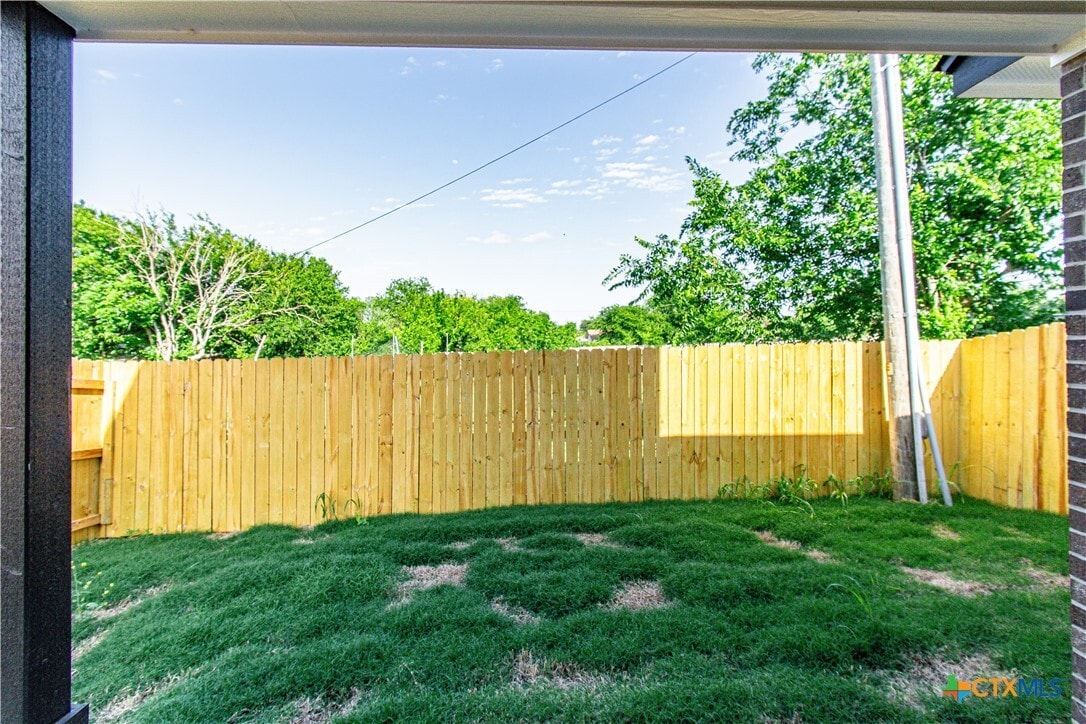 Photo - 806 Meadow Cir Townhome
