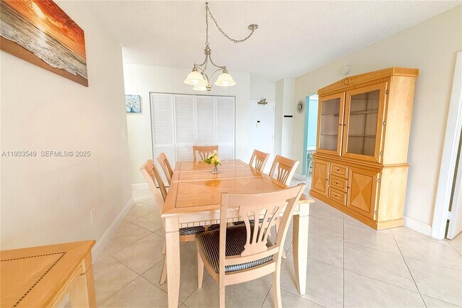 Photo - 1980 S Ocean Dr Unidad 11N