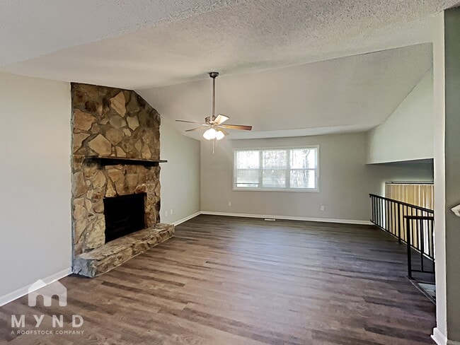 Photo - 5924 Sutton Dr