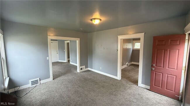 Photo - 1187 Addison Rd Unit 4