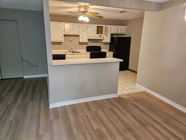 Photo - 6604 Hearne Rd Unit 50