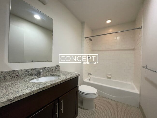 Photo - 160 E Berkeley St Unit 305