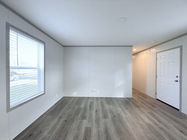 Photo - 52705 Van Buren Dr