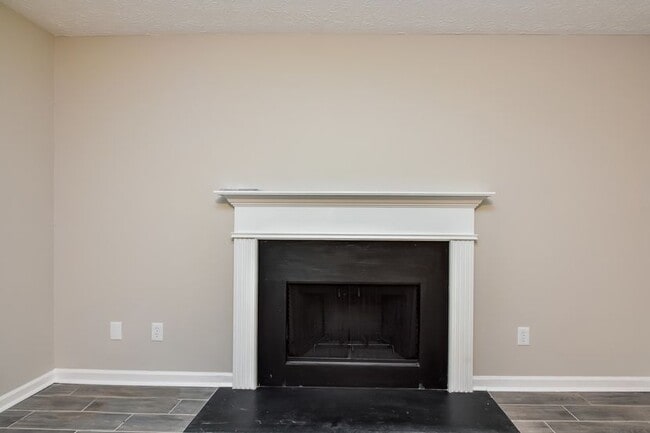 Photo - 1769 Cutters Mill Way