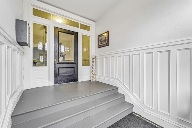 86 Winthrop St