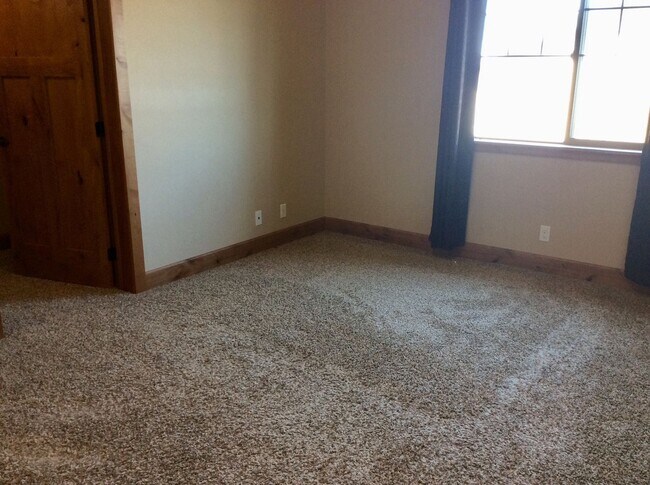 Photo - Duplex in South Heart