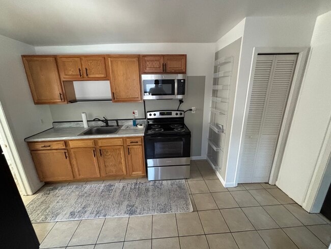Photo - 20786 Helle Ave Unit Apt # 3