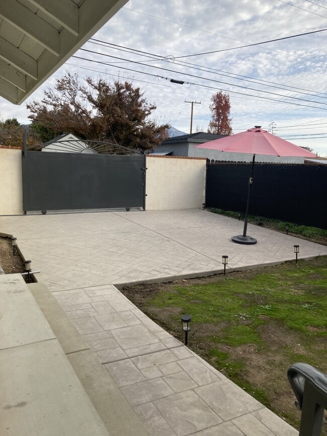 Photo - 1393 3rd St