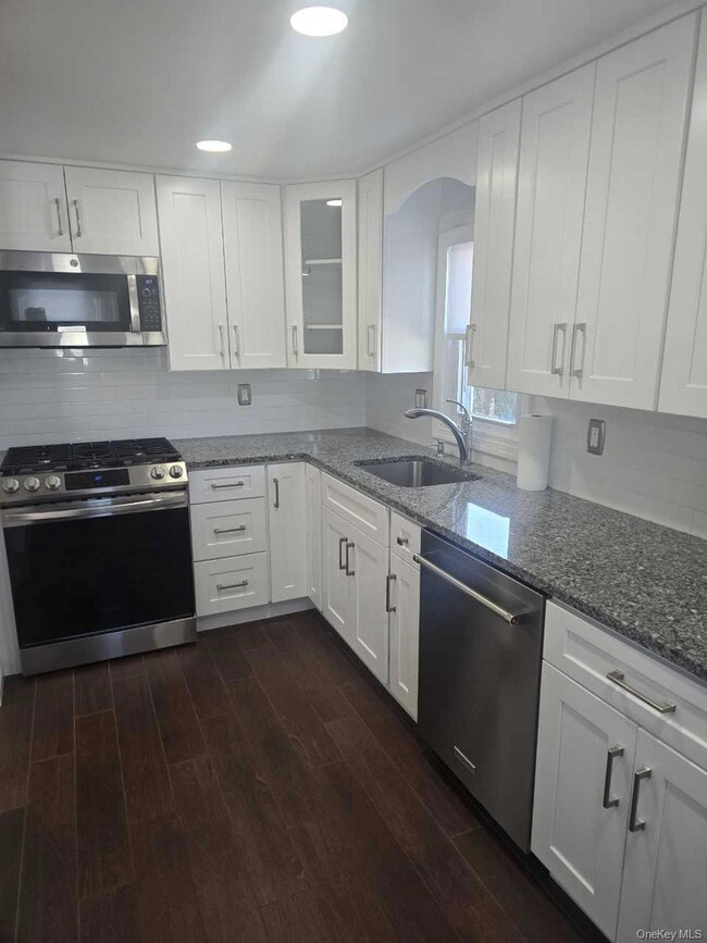 Photo - 119 Crown Ave Unidad 2nd Floor