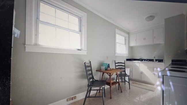 Photo - 3503 Murphy Rd Unit upstairs