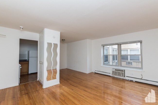 Photo - 6830 N Sheridan Rd Unit 456
