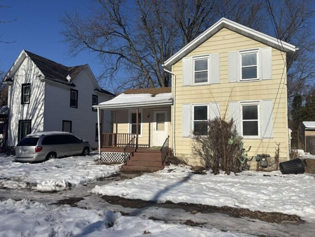 Photo - 1318 Benton St