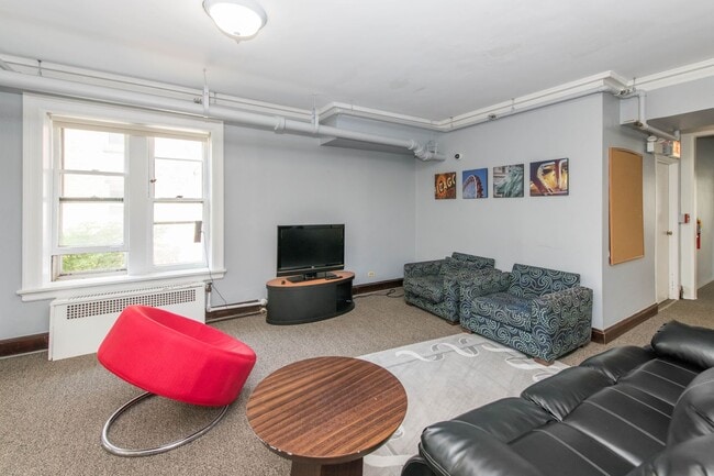 5445 Ingleside By 3L Living